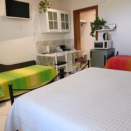 B&B Da Mary Pampuro الغرفة الصورة